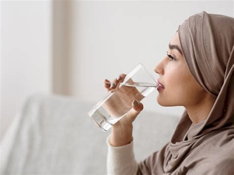 Biar Rajin Minum Ini 5 Manfaat Air Putih Yang Kamu Harus Tahu Sumut Indozoneid