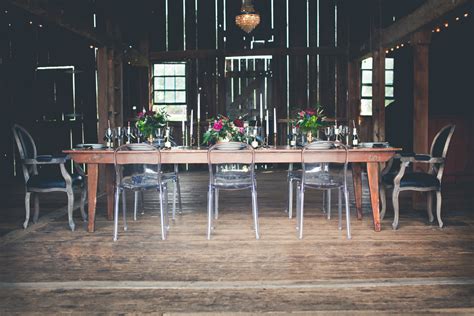 The louis ghost chair is a stackable translucent plastic chair designed by philippe starck with wide legs and arched back. Barn Table with Ghost Chairs - Elizabeth Anne Designs: The ...