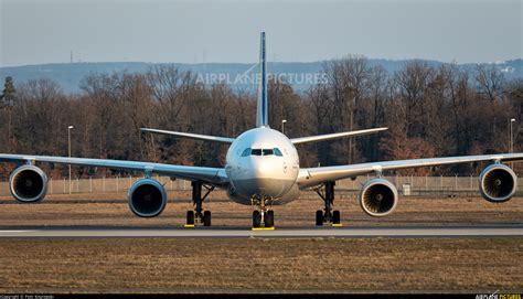 D Aihc Lufthansa Airbus A340 600 At Frankfurt Photo Id 1292485