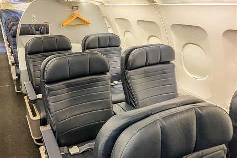 United Airbus A320 Business Class Review The Points Guy