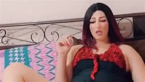 Transsexual árabe Mostra Quety Xhamster