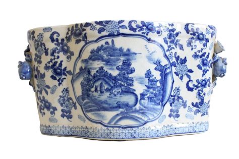 Beautiful Blue And White Blue Willow Oval Porcelain Flower