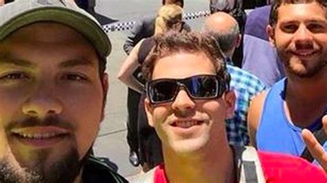 Sydney Siege Selfies Social Media Users Slammed As Disgusting And Disrespectful Huffpost Uk News