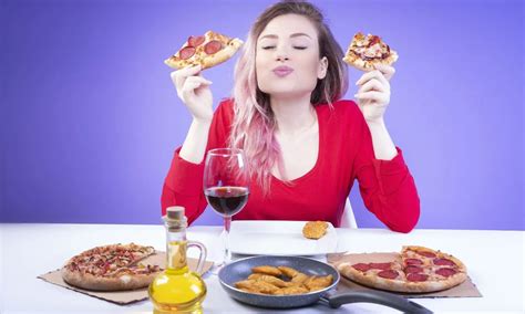 How Can I Prevent Binge Eating During Stressful Times Fitpaa