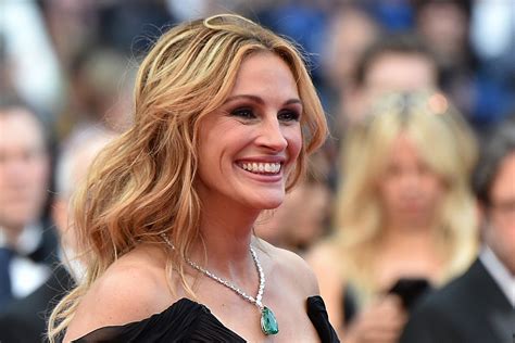 julia roberts named world s most beautiful woman for fifth time london evening standard