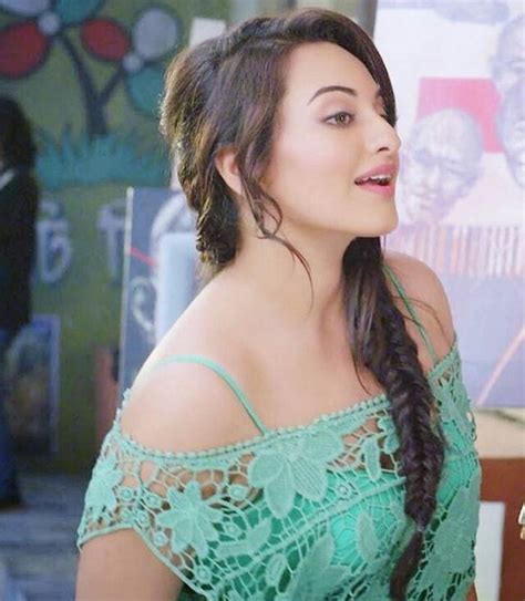 893 Best Sonakshi Sinah Images On Pinterest Sonakshi Sinha Bollywood And Bollywood Actress