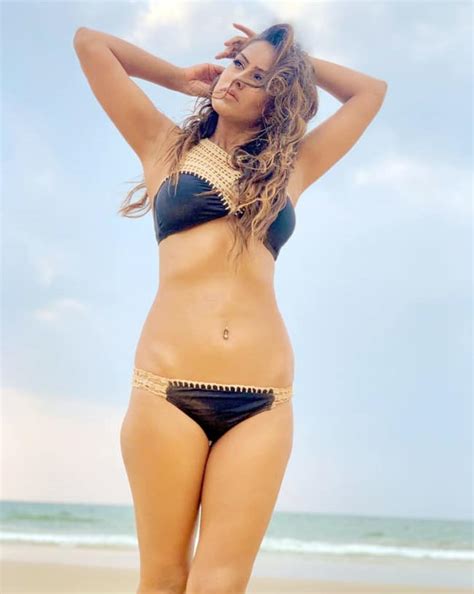 Nia Sharma Flaunts Her Bikini Body See Pictures Iwmbuzz