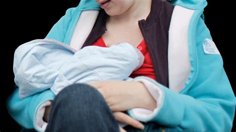 Free Advice At Drugstore May Make Breastfeeding Help More Accessible