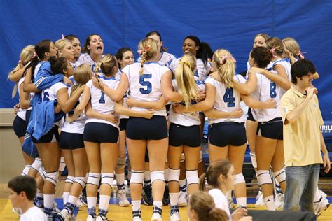 Volleyball Girls Pictures Even More Of Ucla Girls Volleyball Team