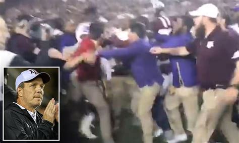 Texas A M Coach Jimbo Fisher S Nephew Accused Of Punching An Lsu Staffer S Pacemaker Daily