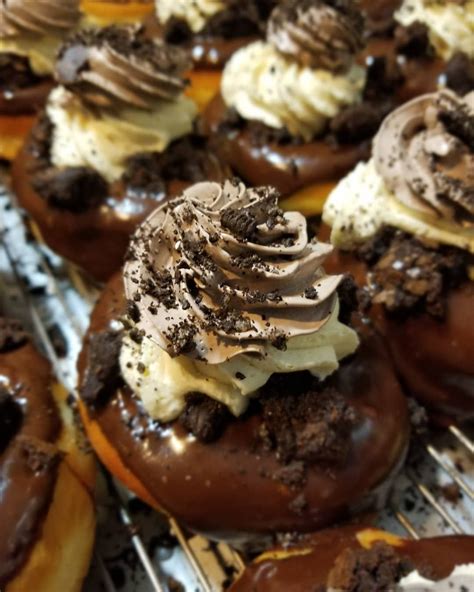 Made with wheat, milk, and eggs, this pie has a freshly baked cookie crumble crust filled with whipped creme rosettes. Pin on Five-O Donut Co.