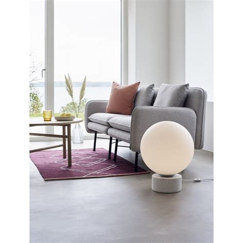Maybe you would like to learn more about one of these? hubsch lampe de sol boule blanche socle marbre 990836