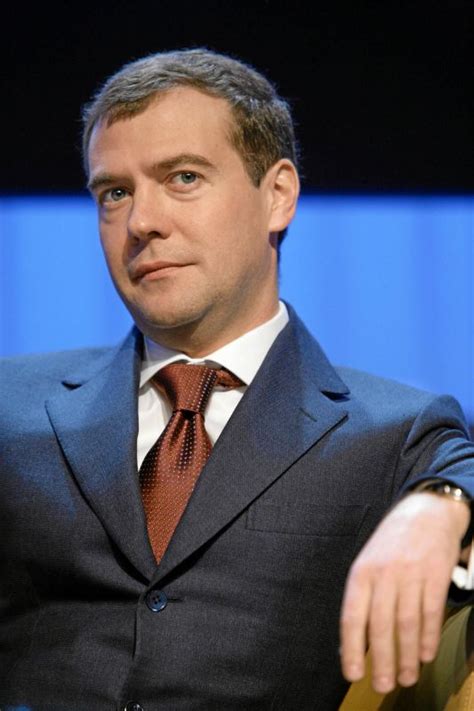 Dmitri Medvedev Vikidia lencyclopédie des ans