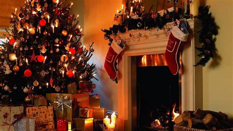 Christmas Tree And Fireplace Wallpaper Free Wallpapers