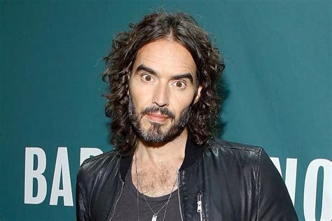 russell brand accused of having a temper tantrum on airplane