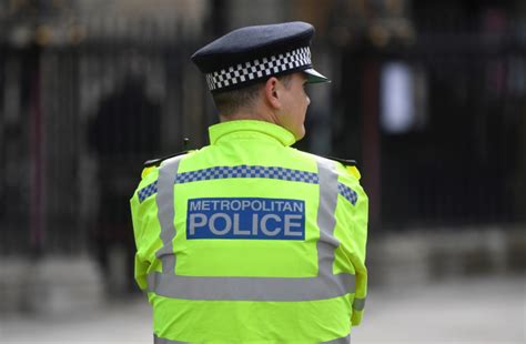 hundreds of police face sack as part of clean up uk top officer