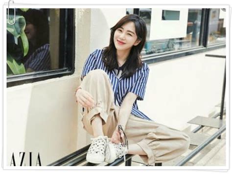 타투이스트 연은 자해 흉터 위에 꽃을 새겨 응원의 메시지를 담은 '꽃처방'을 한다. 권민아 자해이유