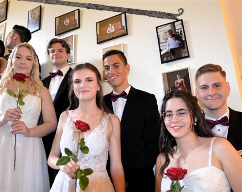 Леонардо дикаприо, джона хилл, марго робби и др. Sommernachtsball von HAK und HAS: "The Wolves of ...