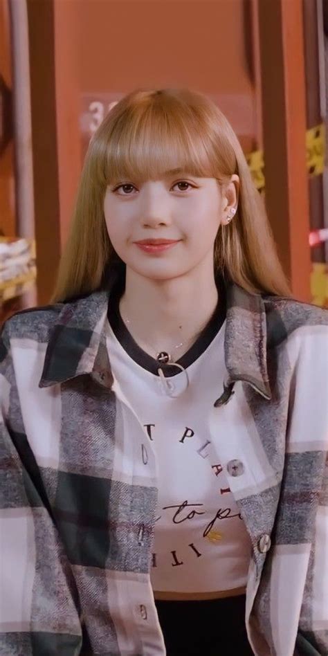 Lisa Blackpink Wallpaper Blackpink Lisa Friend Photoshoot