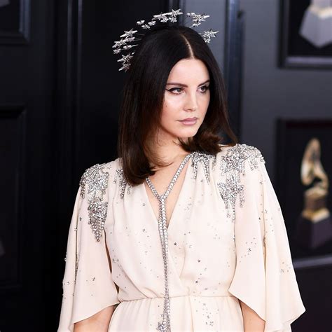 Lana Del Rey's Risk-Taking Starry Crown Is the Best Accessory on the