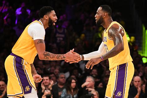 Lebron James Sneak Disses Kyrie Irving While Praising Anthony Davis Lakers Daily