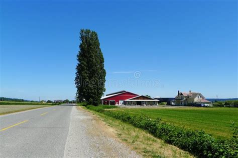 Countryside View In Canada Editorial Stock Photo Image Of Barn 129783633