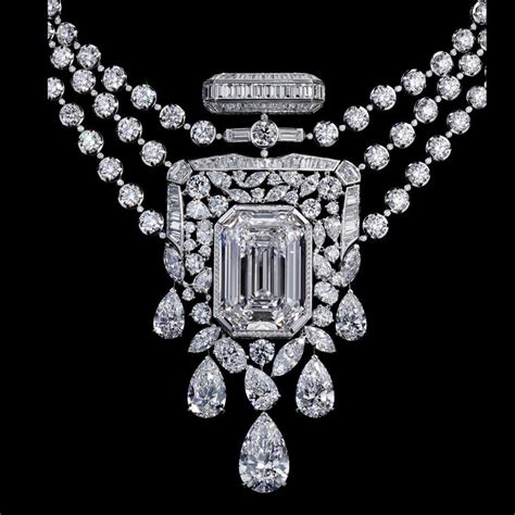 Chanel Honours 100 Years Of Nº5 With High Jewellery Collection The