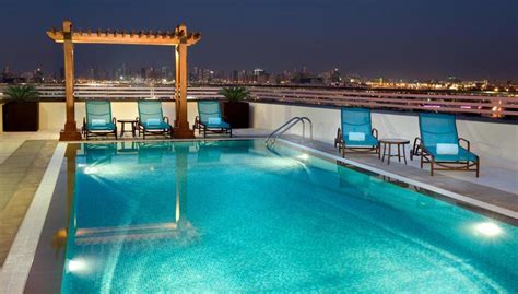 Hotel Hilton Garden Inn Dubai Al Muraqabat Deira Dubai Desde 3112