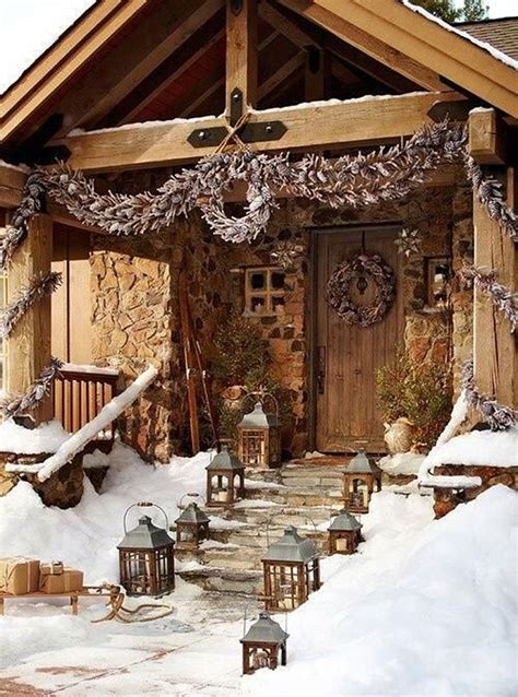 Contemporary And Rustic Winter Lodge Via 50 Fabulous Outdoor Christmas