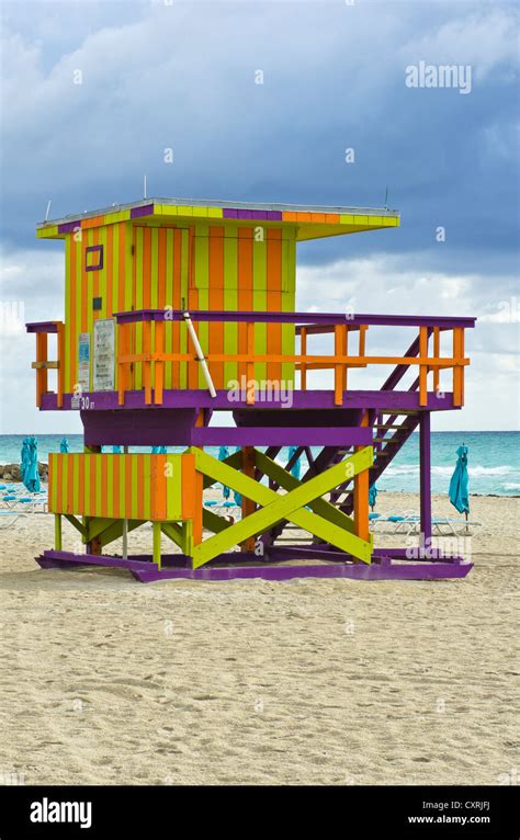 Lifeguard Hut South Beach Miami Florida Usa Stock Photo Alamy