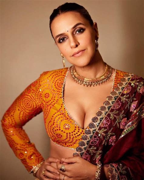 Neha Dhupia Cleavage Ractresshotpicsss