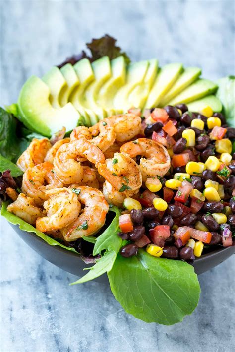 Spicy mexican shrimp salad loaded with onions, cilantro, tomatoes, sauteed shrimp and avocados! Mexican Shrimp Salad | Recipe | Protein energy bites ...