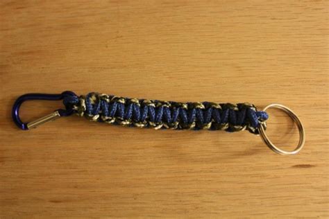 20 DIY Paracord Keychains with Instructions | Guide Patterns