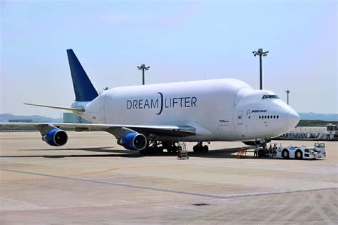 Why Did Boeing Build The 747 Dreamlifter
