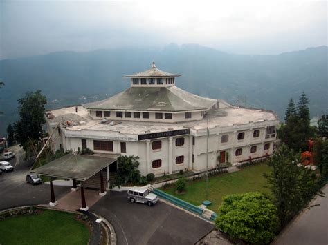 Below we have the list of fabulous wonderful tourist places in sikkim which can definitely attracts you and share amazing feelings with your family. File:Sikkim Assembly Gangtok.jpg - Wikimedia Commons