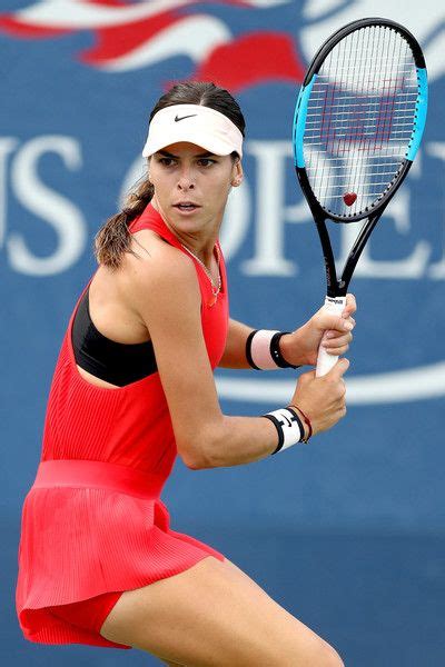 I travel the world and play tennis! Ajla Tomljanovic Photos Photos: 2017 US Open Tennis ...