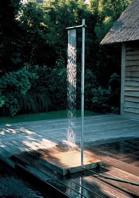 15 Awesome Outdoor Showers And Bathrooms Homemydesign