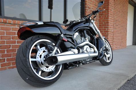 124.63 hp / 85.72 tq. 2011 Harley Davidson V Rod Muscle