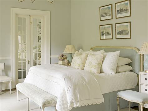 Isnt This A Peaceful And Lovely Bedroom Designed By Phoebehowarddecorator Love The Soft