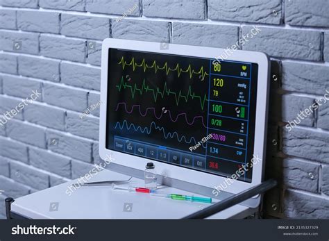 Modern Heart Rate Monitor Hospital Stock Photo 2135327329 Shutterstock