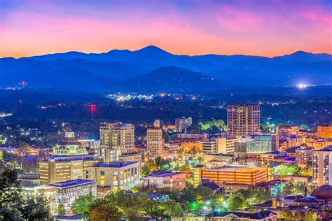 14 Incredibly Romantic Things To Do In Asheville Nc