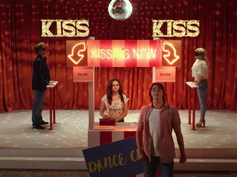 The Worst Moments From The Kissing Booth And Why Its Bad