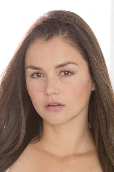 Allie Haze About Entertainmentie