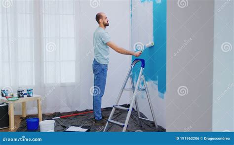 Handyman Painting Wall Stock Photo Image Of Painter 191963206