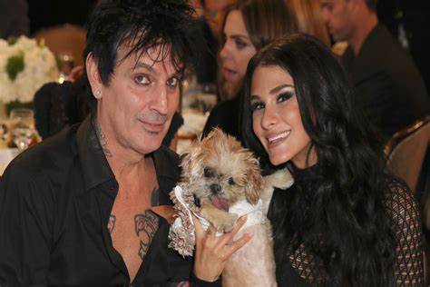 Tommy Lee Reveals Valentines Day Engagement To Vine Star Brittany