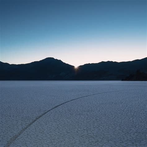 Macos Mojave Wallpaper 4k Desert Sunrise Mountains Clear Sky