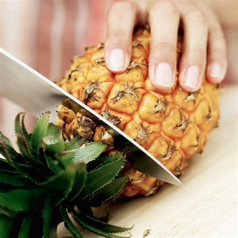 Tips For Cutting Fresh Pineapple Thriftyfun