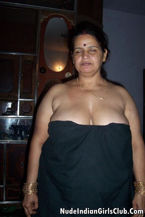 2nm0d8rfavea In Gallery Indian Aunty Picture 4 Uploaded By Tkah