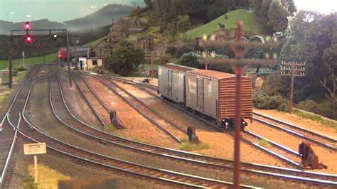 Build a model train layout: HO Model Train Layout within a Junction Video