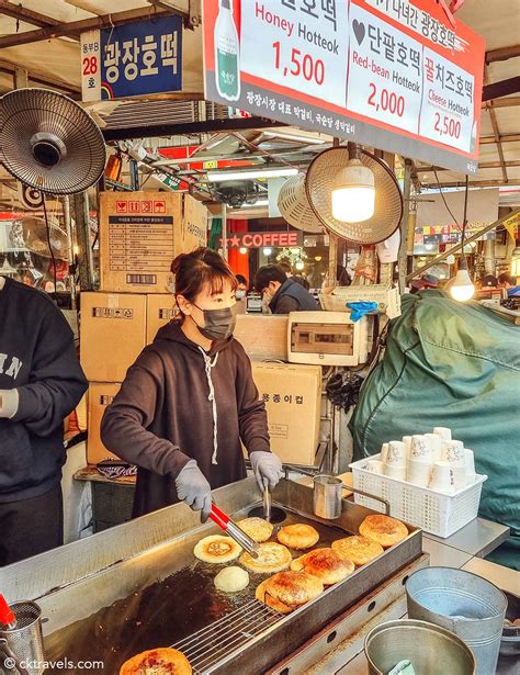 28 Foods And Drinks To Try At Gwangjang Market Seoul Ck Travels